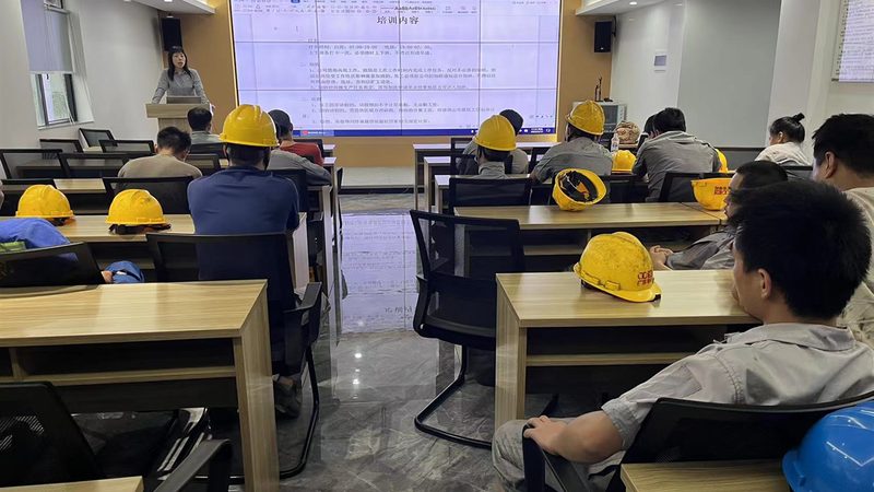 企业培训师证书自学能考过吗？关键在于这些因素**